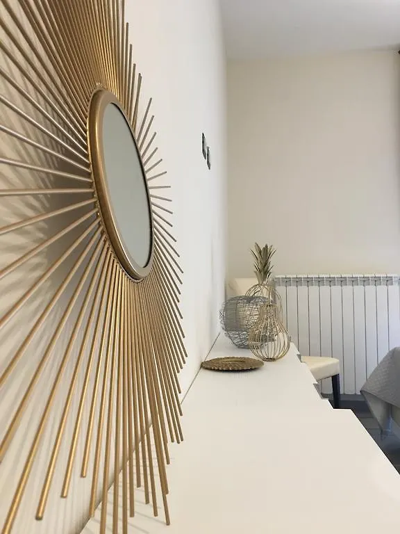 شقة Tuscany House Of Artist مونتينيوزو إيطاليا