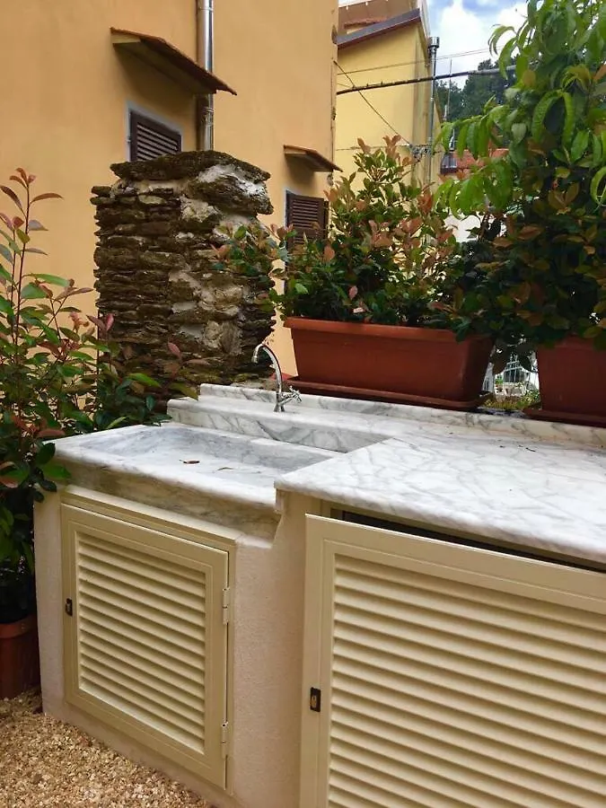 شقة Tuscany House Of Artist مونتينيوزو